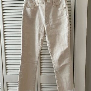 Mother insider crop in color cream puff.  Size 29.  EUC, off white color.